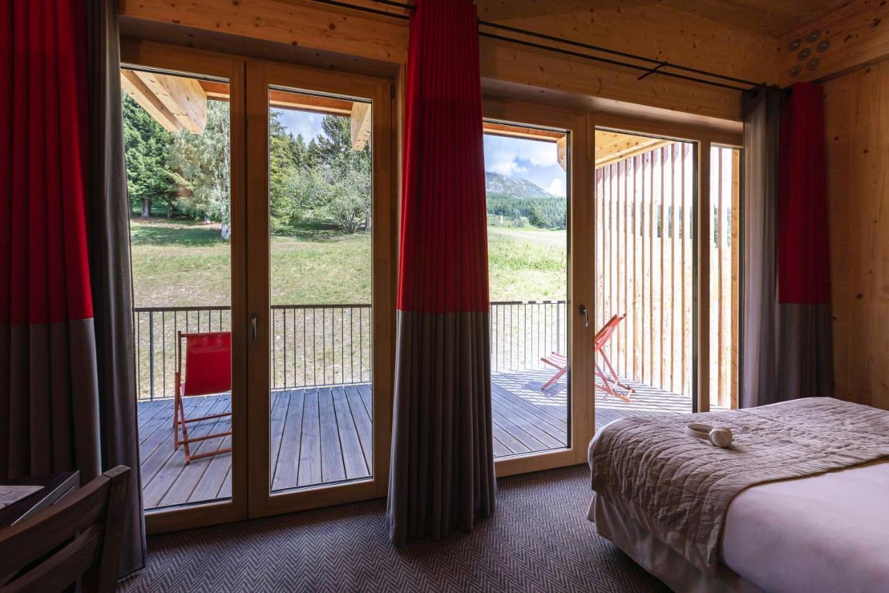 L'Aiguille Grive Chalets Hotel Les Arcs  Exterior photo